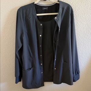 Elle Women's scrub jacket